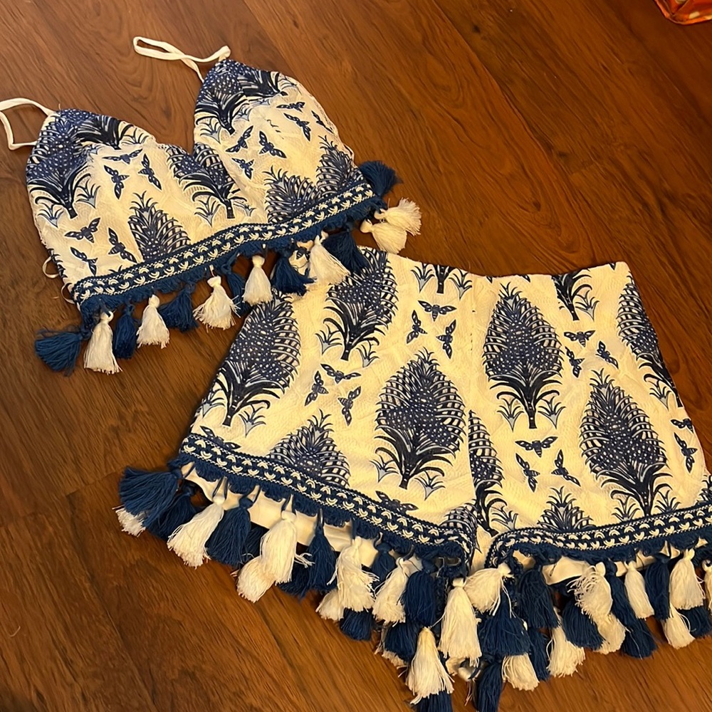 Luxxel Blue & White tassel 2 piece